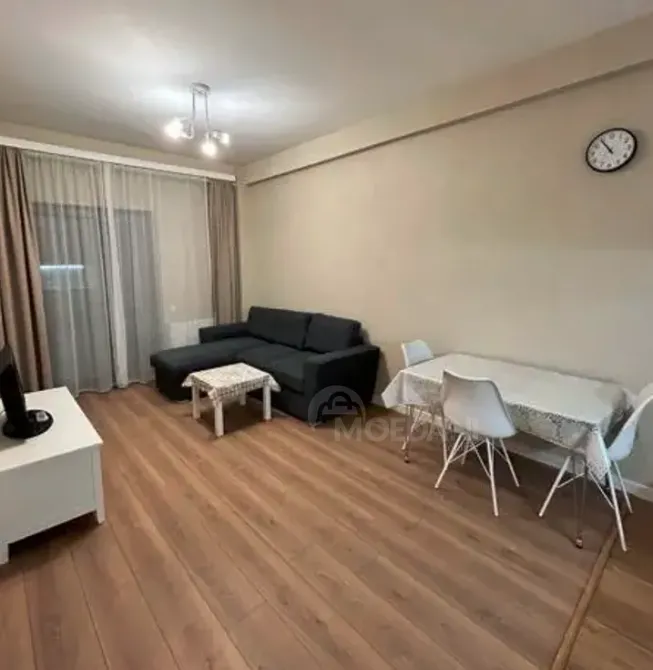 ქირავდება 2 ოთახიანი ბინა 45მ² 8/18 სართ თბილისი - photo 1