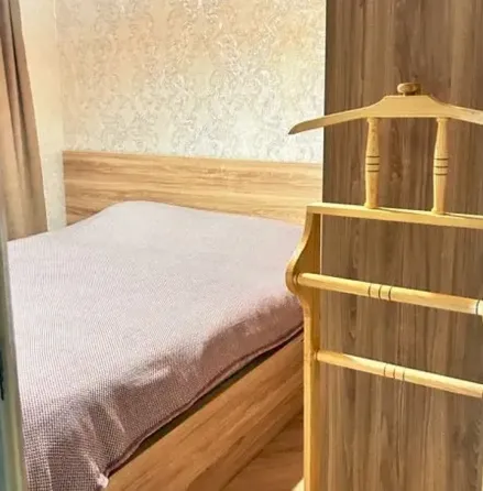 Сдам 2-комн. квартиру 45м² 2/5 эт. Тбилиси