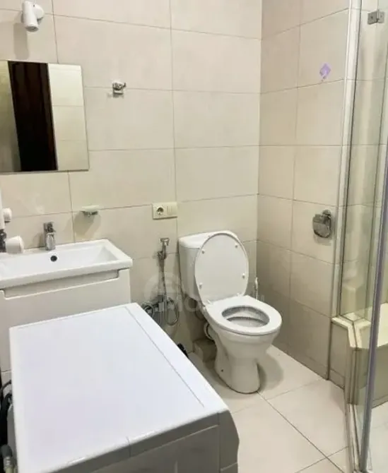 Сдам 2-комн. квартиру 45м² 2/5 эт. Тбилиси - изображение 2