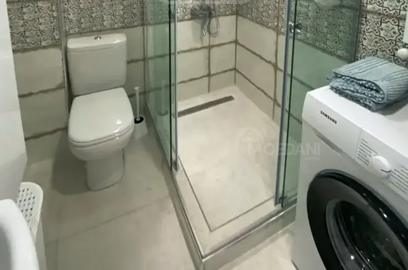 Сдам 2-комн. квартиру 50м² 2/8 эт. Тбилиси - изображение 4