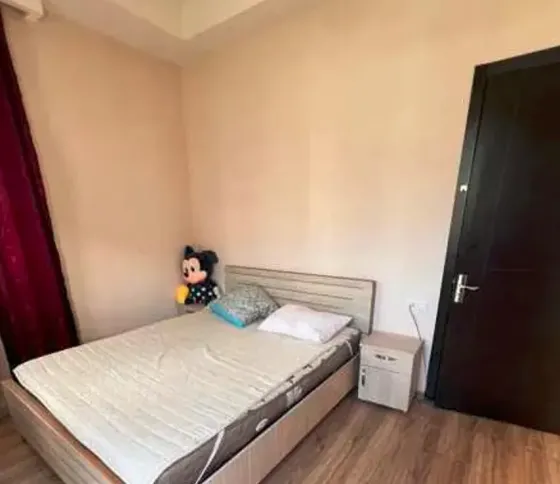 Сдам 2-комн. квартиру 45м² 5/5 эт. Тбилиси