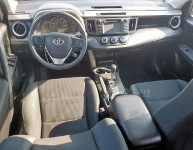 Toyota RAV4 2.5L 2016 Тбилиси - изображение 7