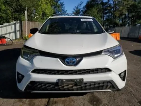 Toyota RAV4 2.5L 2018 Тбилиси