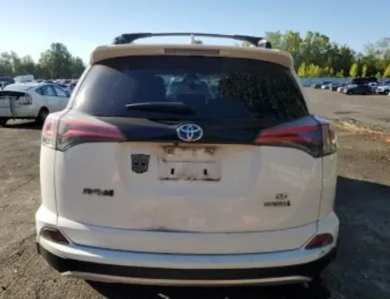 Toyota RAV4 2.5L 2018 Тбилиси