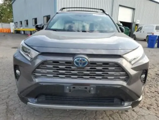 Toyota RAV4 2.5L 2020 Тбилиси