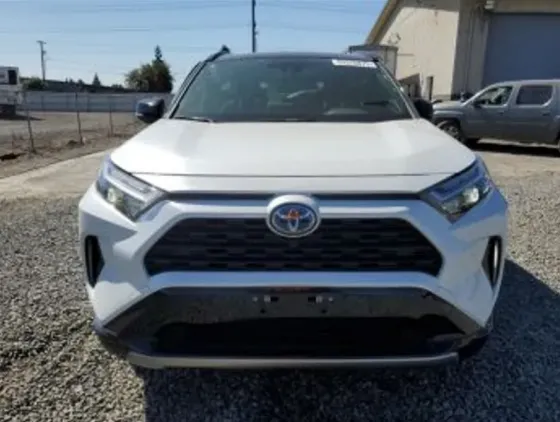 Toyota RAV4 2.5L 2024 Тбилиси