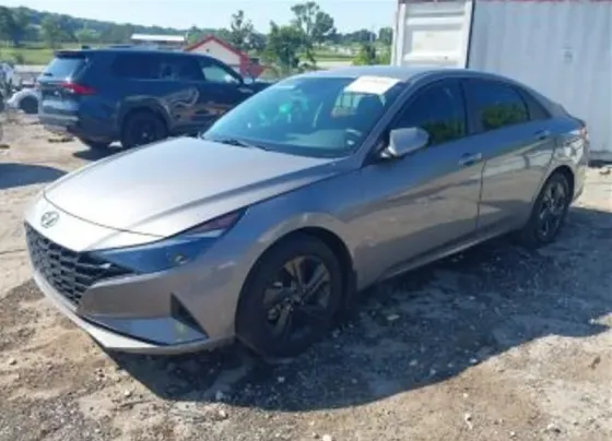 Hyundai Elantra 2022 თბილისი
