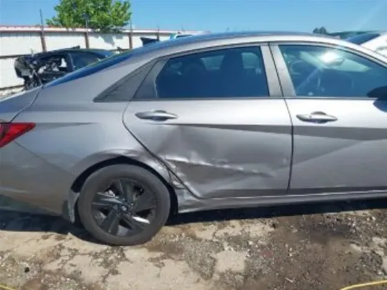 Hyundai Elantra 2022 თბილისი