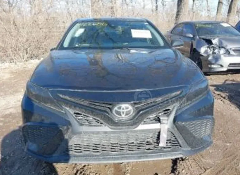 Toyota Camry 2.5L 2021 Tbilisi - photo 2