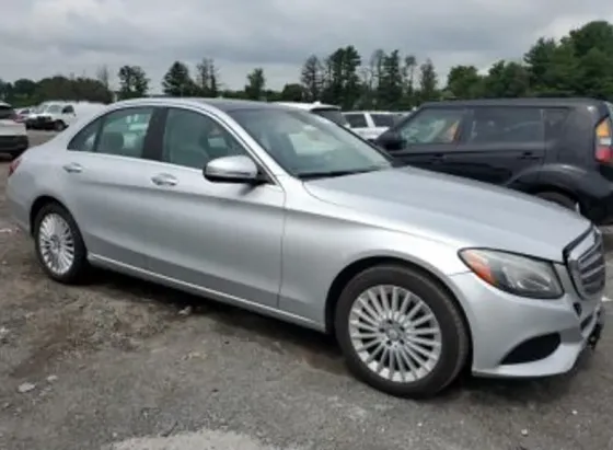 Mercedes C 2L 2017 თბილისი