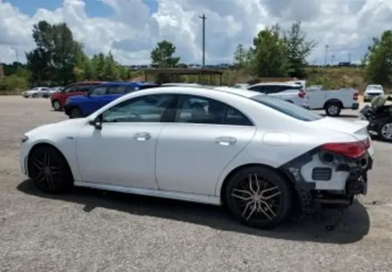 Mercedes CLA 2L 2022 Тбилиси