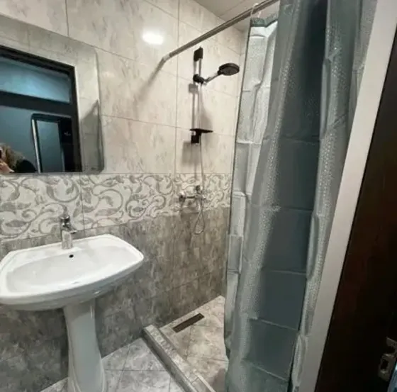 Сдам 3-комн. квартиру 70м² 8/8 эт. Тбилиси