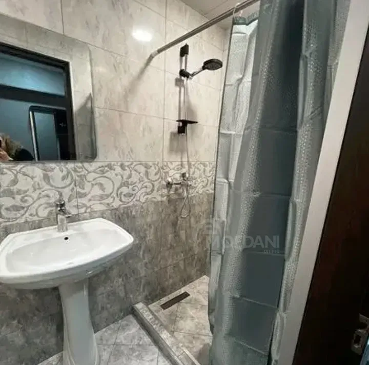 ქირავდება 3 ოთახიანი ბინა 70მ² 8/8 სართ თბილისი - photo 3