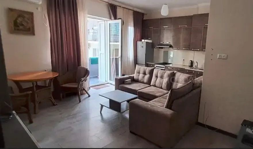 Сдам 2-комн. квартиру 60м² 1/5 эт. Тбилиси - изображение 1