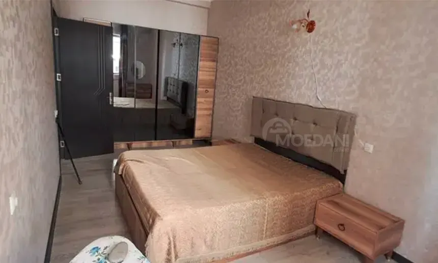 Сдам 2-комн. квартиру 60м² 1/5 эт. Тбилиси - изображение 2