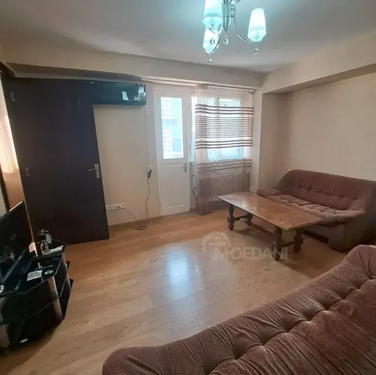 Сдам 2-комн. квартиру 50м² 12/12 эт. Тбилиси - изображение 1