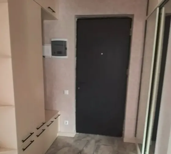 Сдам 3-комн. квартиру 80м² 3/12 эт. Тбилиси