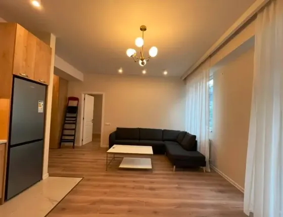 Сдам 2-комн. квартиру 65м² 2/5 эт. Тбилиси