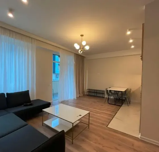 Сдам 2-комн. квартиру 65м² 2/5 эт. Тбилиси