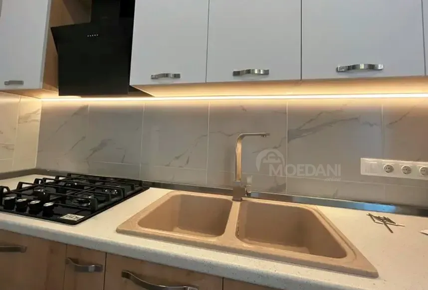 Сдам 2-комн. квартиру 65м² 2/5 эт. Тбилиси - изображение 9