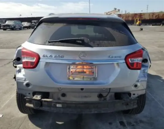 Mercedes GLA 2L 2016 Тбилиси