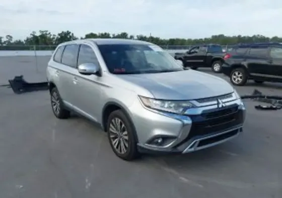 Mitsubishi Outlander 2019 Тбилиси