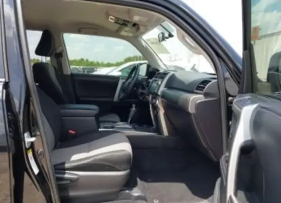 Toyota 4Runner 4L 2016 Тбилиси