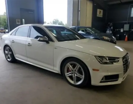 Audi RS4 2018 Тбилиси