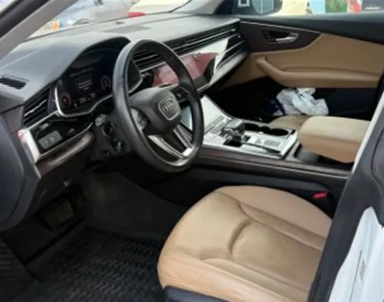 Audi Q8 2018 Тбилиси