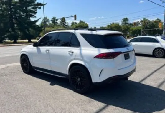 Mercedes GLE 2L 2023 Тбилиси