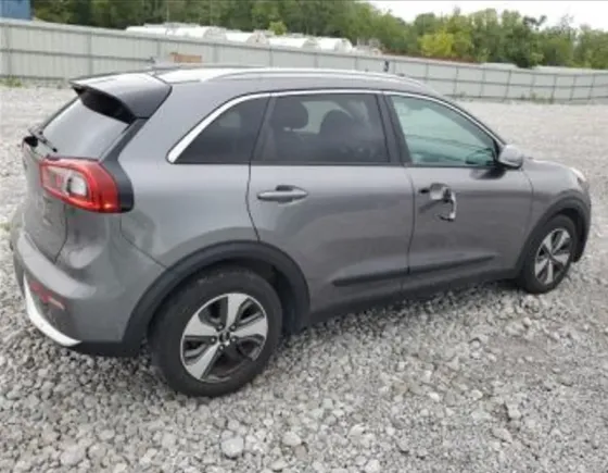 Kia Niro 2017 Тбилиси