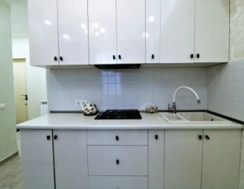 Сдам 2-комн. квартиру на сутки в Тбилиси  42м² 9/17 эт. Тбилиси - изображение 3