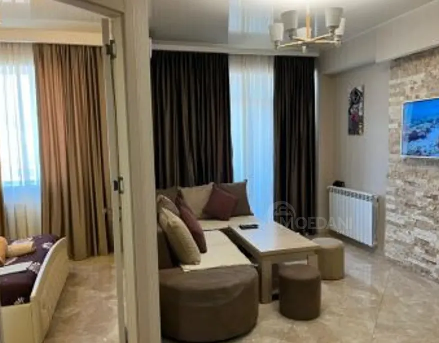 Сдам 2-комн. квартиру на сутки в Тбилиси  40м² 10/17 эт. Тбилиси - изображение 6