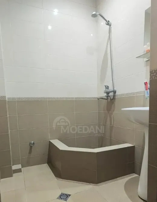 იყიდება 4 ოთახიანი ბინას 114მ² 1/9 სართ თბილისი - photo 6