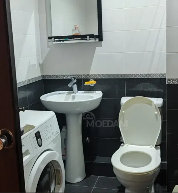 იყიდება 4 ოთახიანი ბინას 114მ² 1/9 სართ თბილისი - photo 2