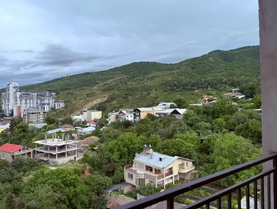 Продам 3-комн. квартиру 101.63м² 11/12 эт. Тбилиси - изображение 2