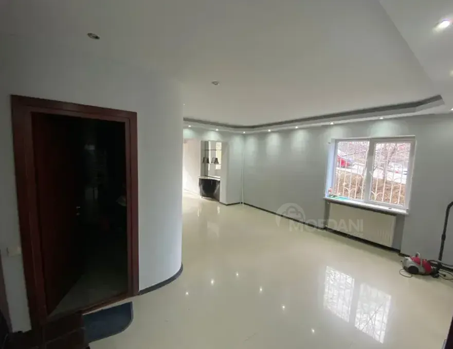 Продам 3-комн. квартиру 103м² 1/5 эт. Тбилиси - изображение 8