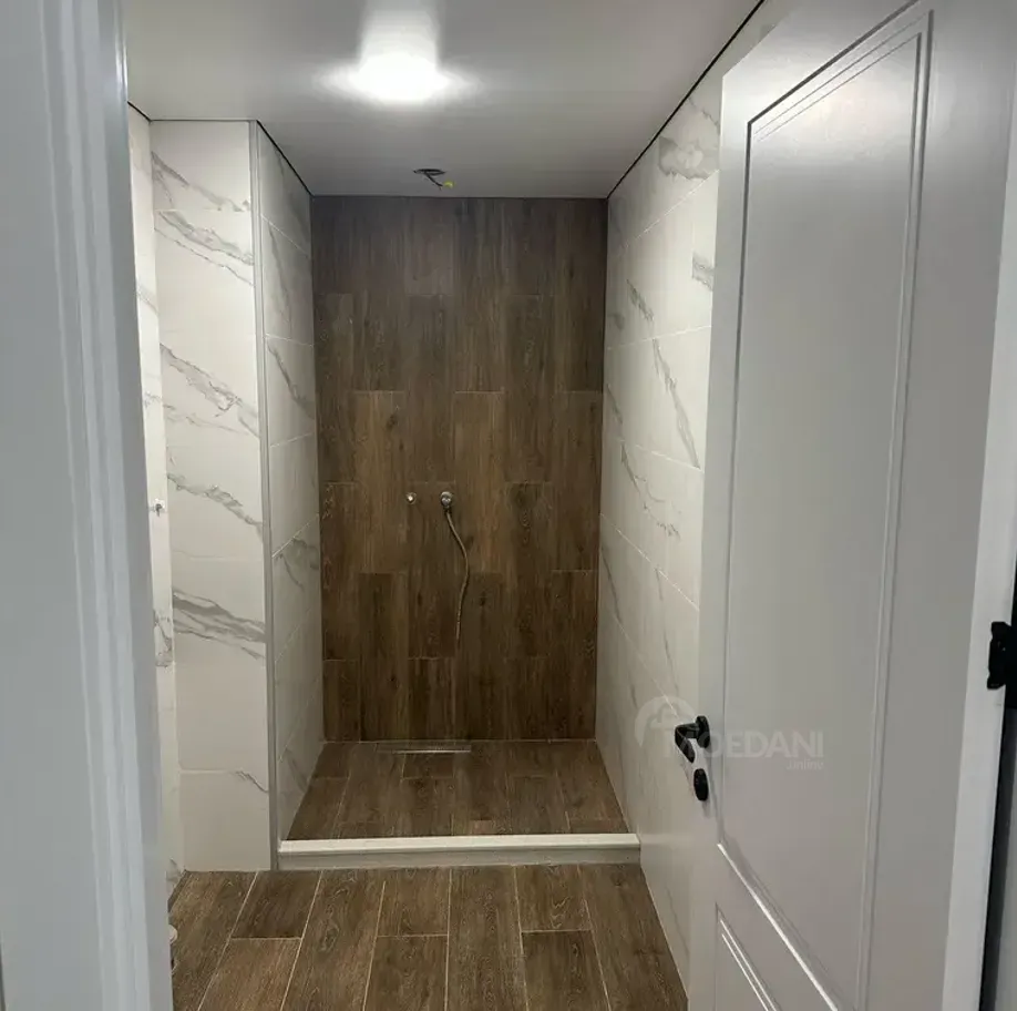 Продам 2-комн. квартиру 63.5м² 6/6 эт. Озургети - изображение 2