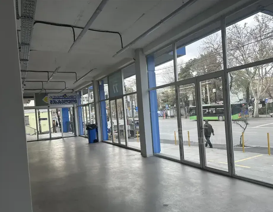 Ქირავდება უნივერსალური კომერციული ფართი ისანში თბილისი - photo 12