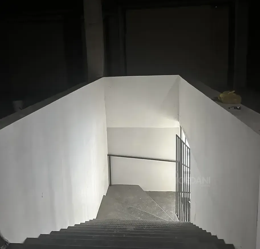 Ქირავდება უნივერსალური კომერციული ფართი ისანში თბილისი - photo 4