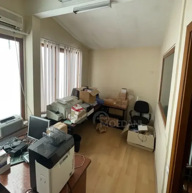 Ქირავდება უნივერსალური კომერციული ფართი ვაკეში თბილისი - photo 4