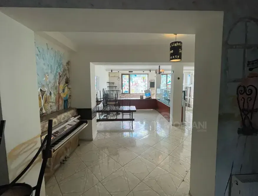 Универсальное коммерческое помещение в аренду в Сабуртало Тбилиси - изображение 3