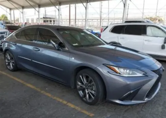 Lexus ES 2019 Тбилиси