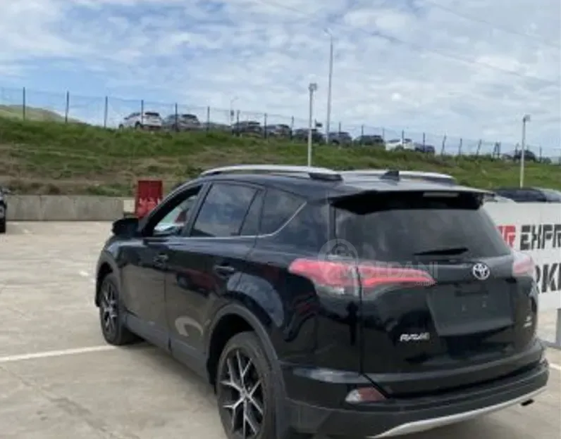 Toyota RAV4 2.5L 2016 Тбилиси - изображение 5
