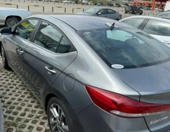 Hyundai Elantra 2016 თბილისი