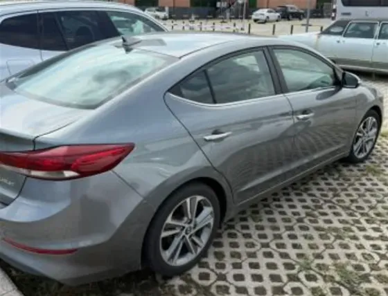 Hyundai Elantra 2016 თბილისი