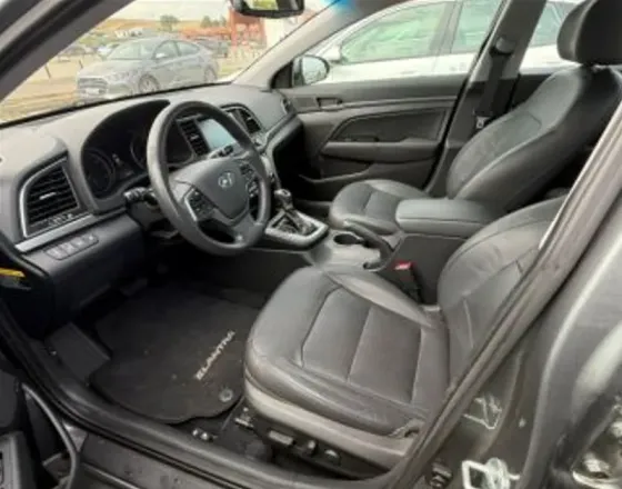 Hyundai Elantra 2016 თბილისი