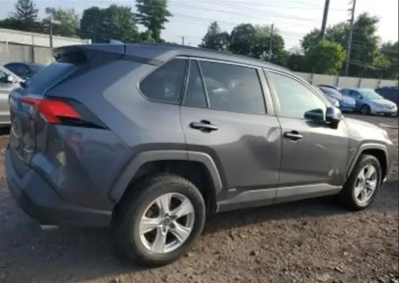 Toyota RAV4 2.5L 2021 Тбилиси