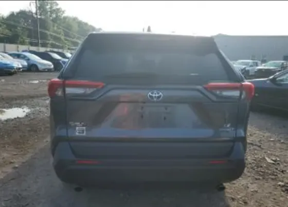 Toyota RAV4 2.5L 2021 Тбилиси