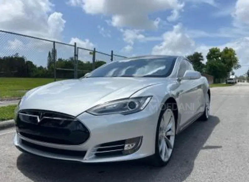Tesla Model S 2012 Тбилиси - изображение 1
